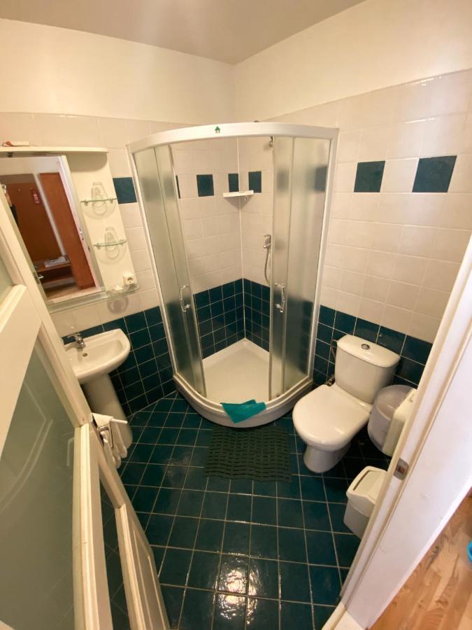 Hotel Pas Stefą à Telšiai Extérieur photo
