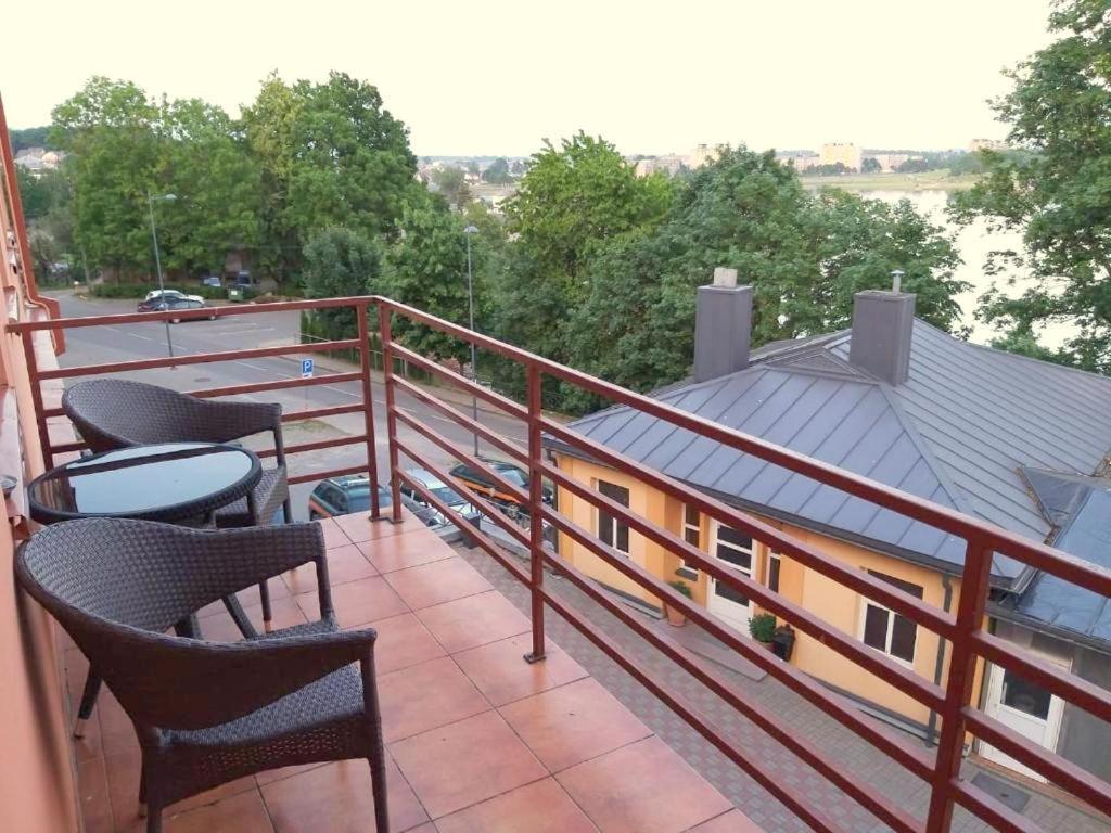 Hotel Pas Stefą à Telšiai Extérieur photo