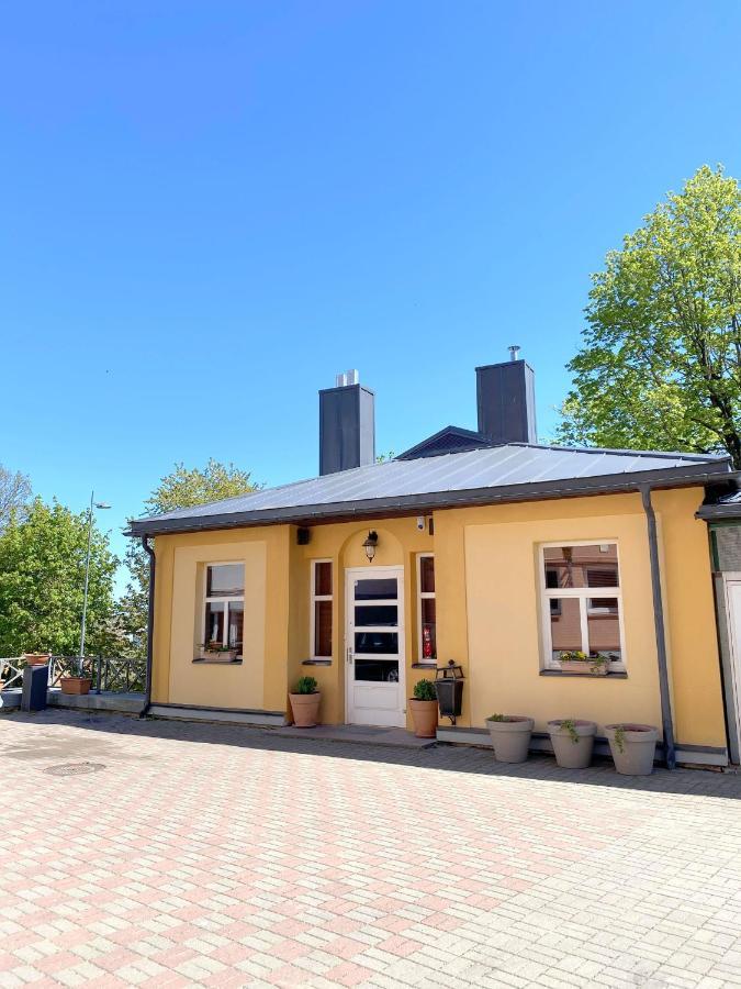 Hotel Pas Stefą à Telšiai Extérieur photo